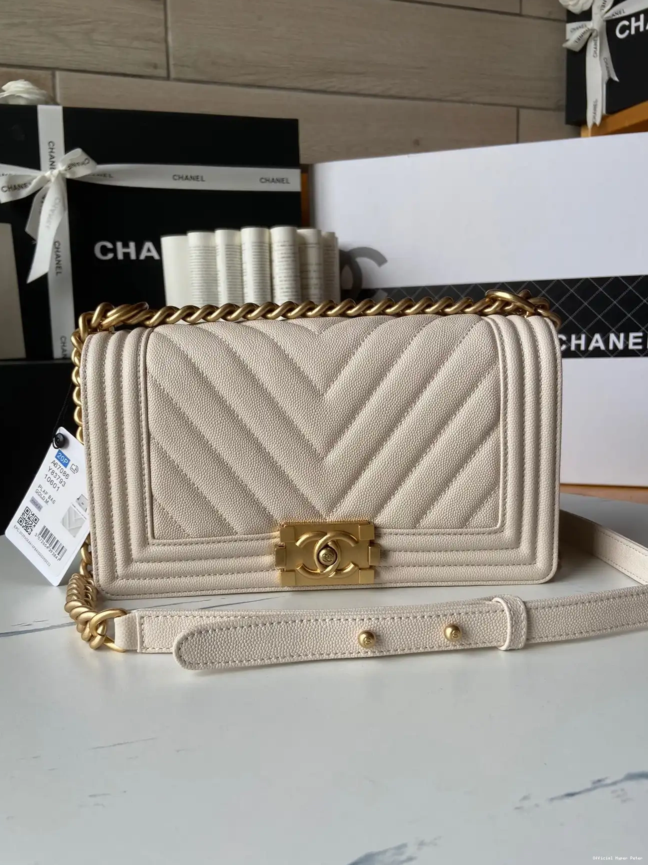 Hyper Peter CHANEL 25CM 20CM BAG BOY 0611